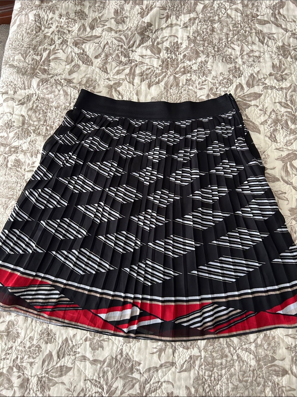 White House Black Market Midi Pleated Black Chiffon Skirt WHBM